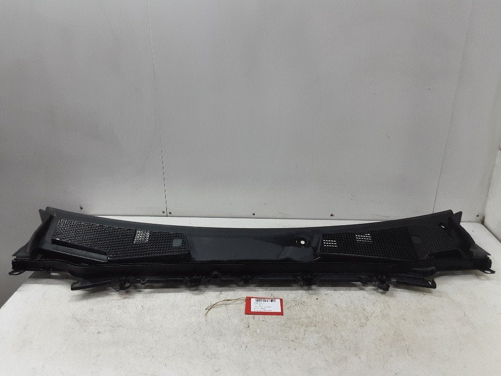 GARNITURES WINDSHIELD Mercedes-Benz A (177.0) (A1778300000), Mercedes-Benz, Mevr. I. Hauben, Utilisé, Rue de l'Espoir 34 34
4030  GRIVEGNÉE, BE