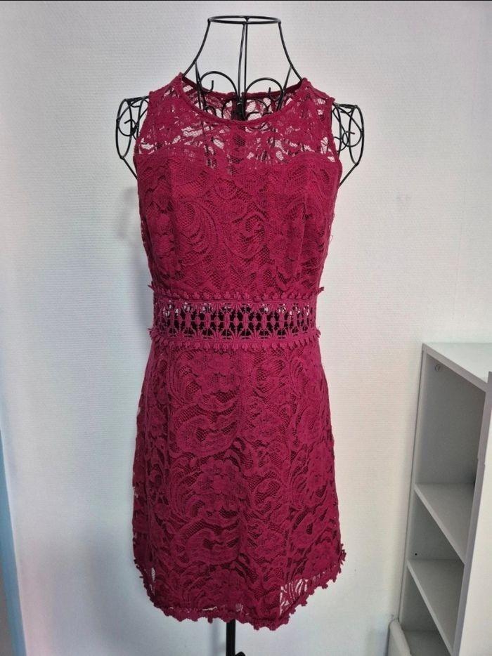 Robe en dentelle bordeaux - New Look 38, Enlèvement ou Envoi