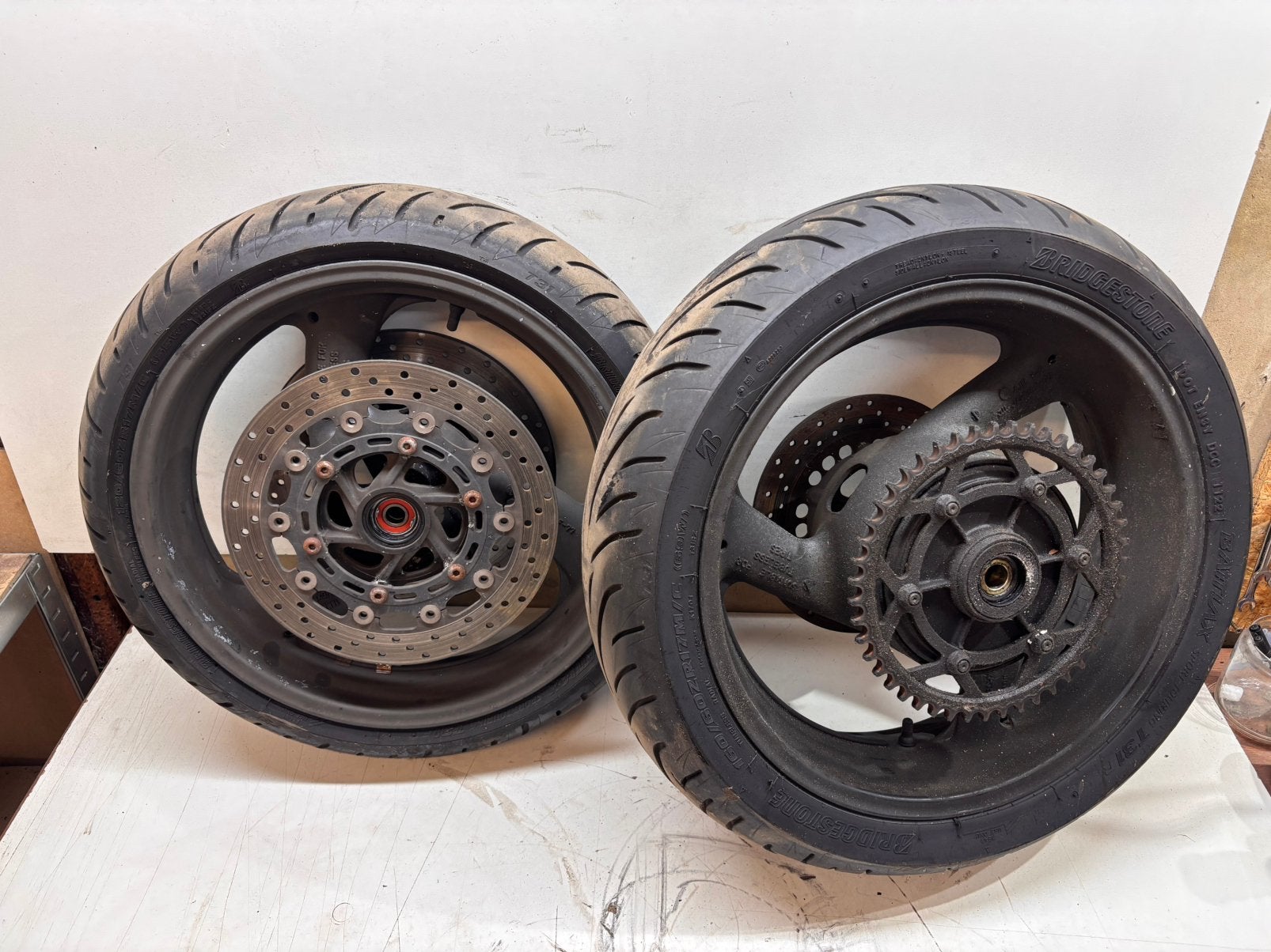 Yamaha YZF600R Thundercat Wielenset Bridgestone Battlax, Motos, Pièces | Yamaha, Enlèvement ou Envoi