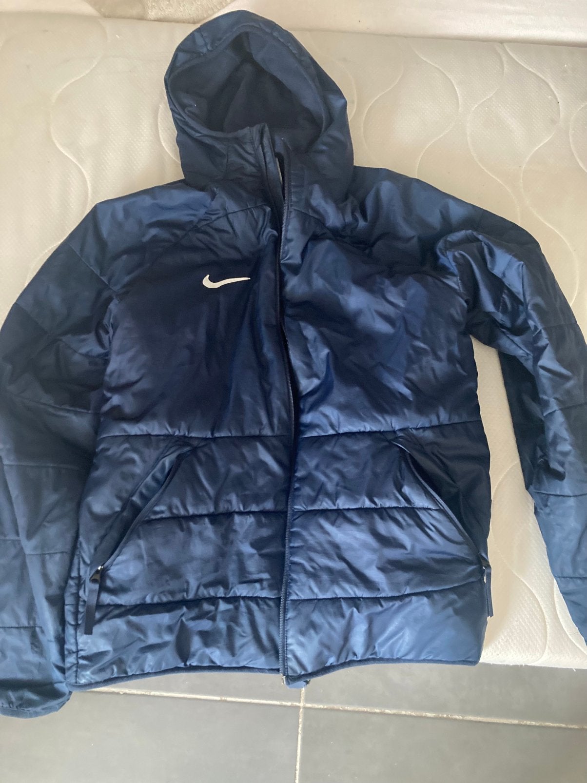 Winterjas Nike, Ophalen, Gedragen, Maat 46 (S) of kleiner