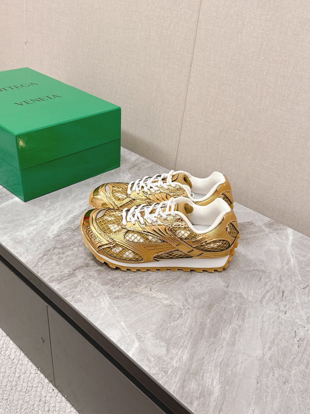 Baskets Bottega Veneta Orbit, toutes les couleurs,m, Neuf, Sneakers et Baskets, Blanc, Envoi