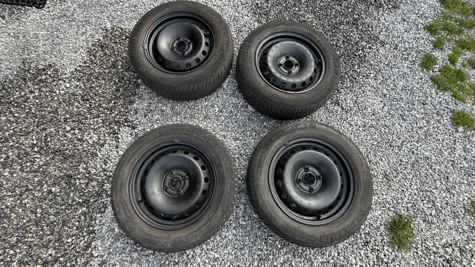 4 roues avec pneus hiver Michelin, Enlèvement, Utilisé