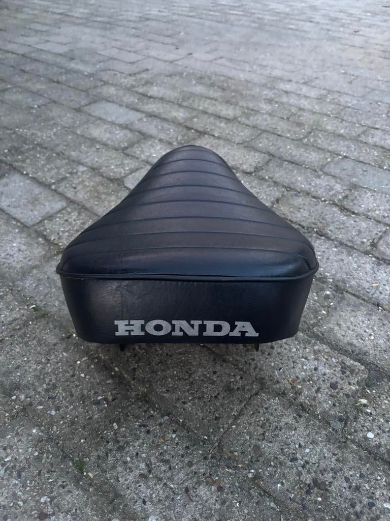 Honda monkey zadel, Ophalen, Zo goed als nieuw, Zadel