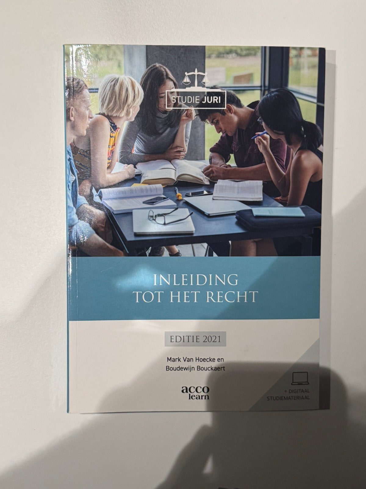Inleiding tot het recht – Editie 2021, Enlèvement ou Envoi, Comme neuf