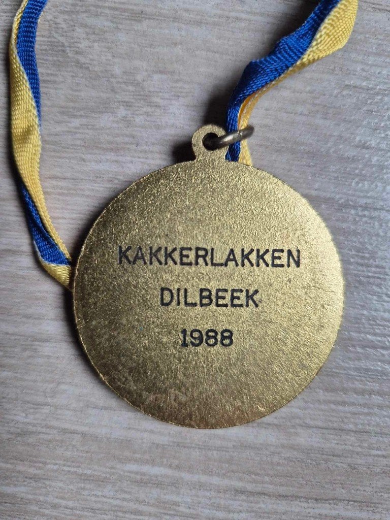 Carnaval medaille Dilbeek De kakkerlakken 1988, Ophalen of Verzenden