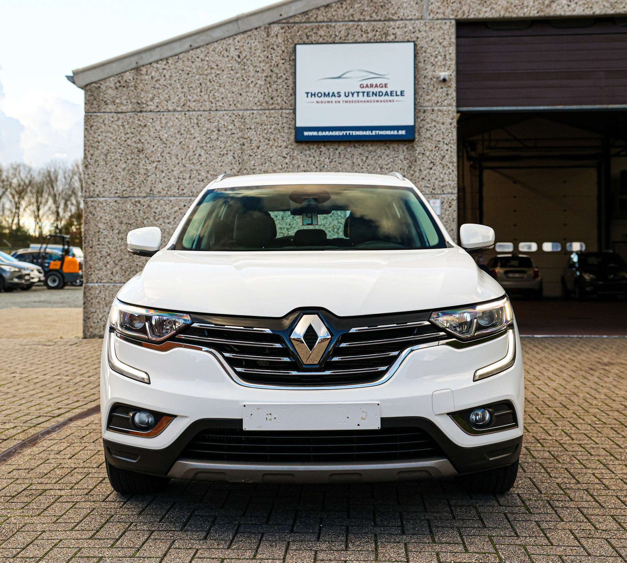 Renault Koleos HALF-LEDER*NAVIGATIE*PARKEERSENSOREN*CRUISE-C, Voorwielaandrijving, Koleos, Gebruikt, 4 cilinders