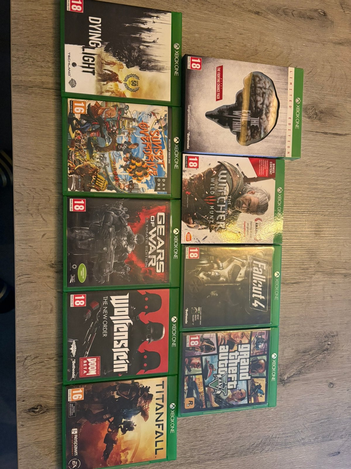 9 xbox One games, Ophalen, Zo goed als nieuw