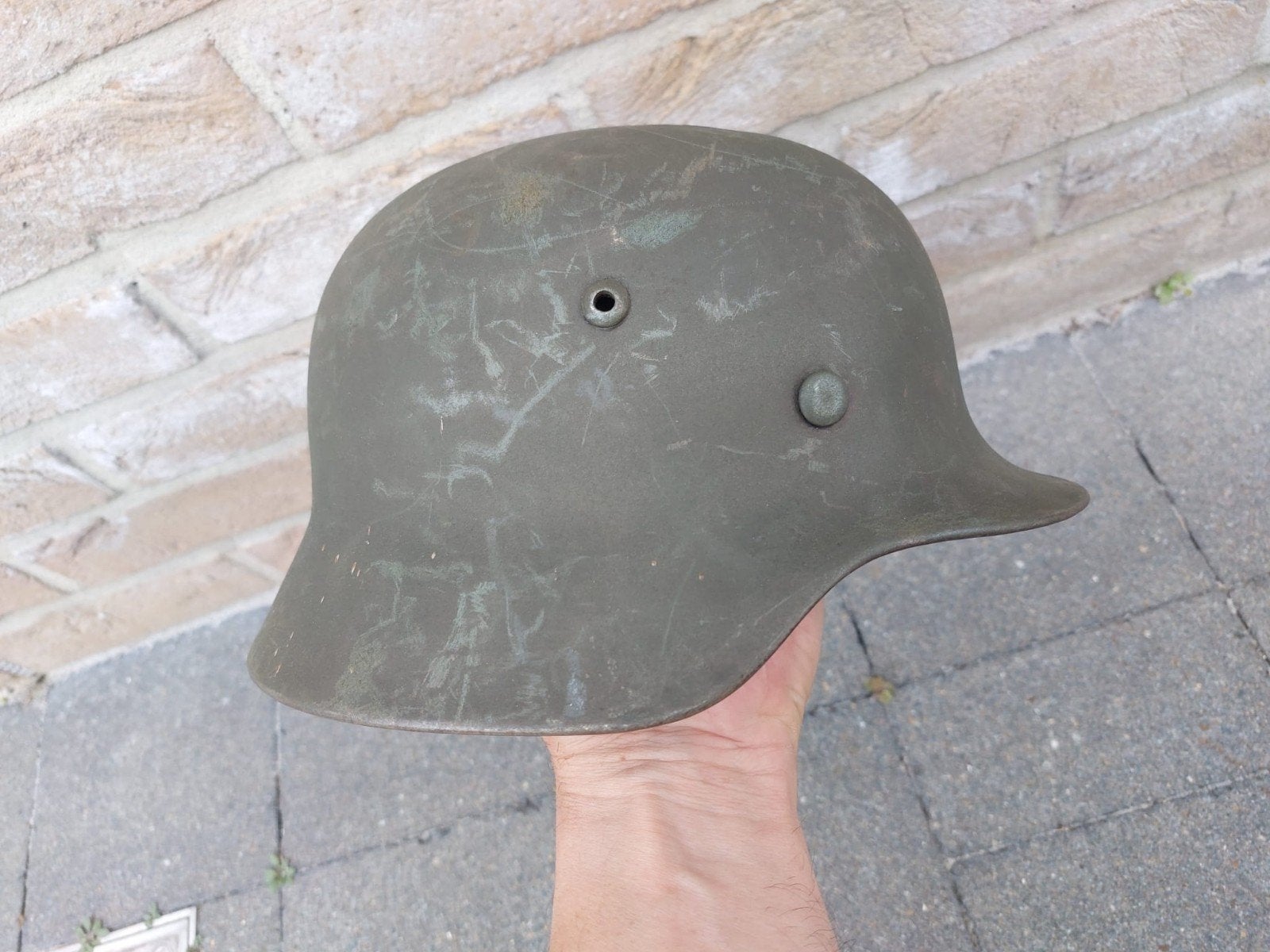 Duitse WO2 M35 Helm ET62, Collections, Enlèvement ou Envoi, Armée de terre, Casque ou Béret
