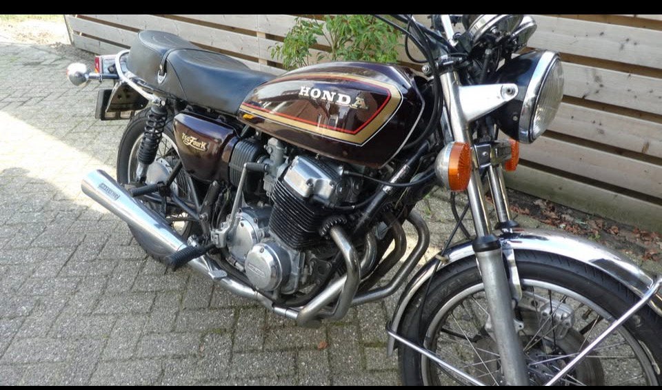 Honda CB750 K7, Motoren, Particulier