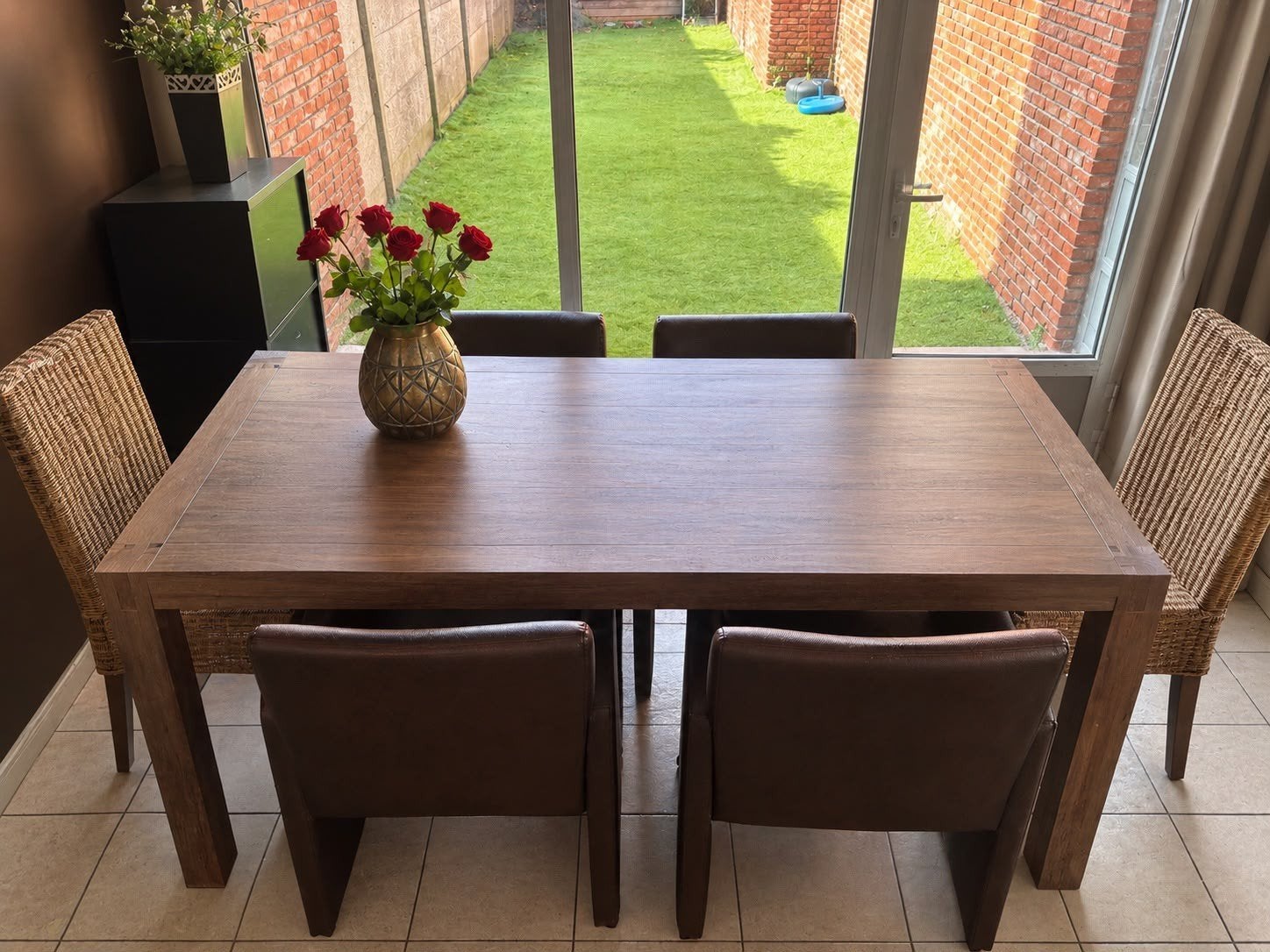 eetkamer tafel met stoelen, Enlèvement