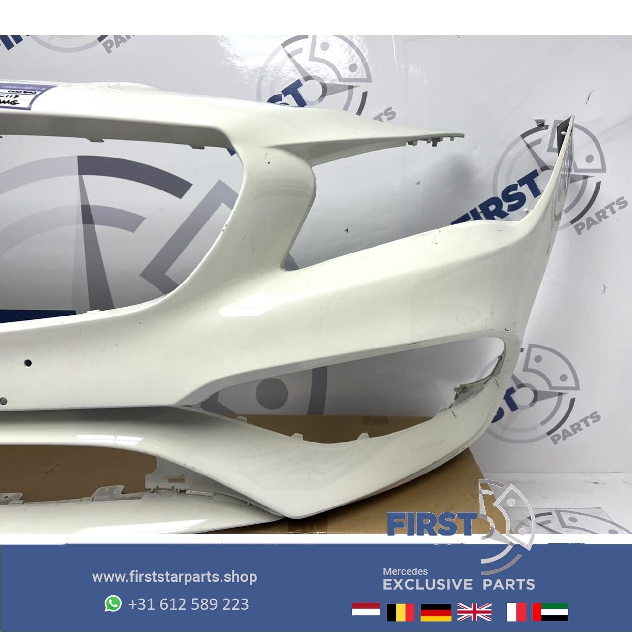 W117 CLA 45 AMG Facelift voorbumper Mercedes wit 2013-2018, Gebruikt, -, Voor, Ophalen of Verzenden