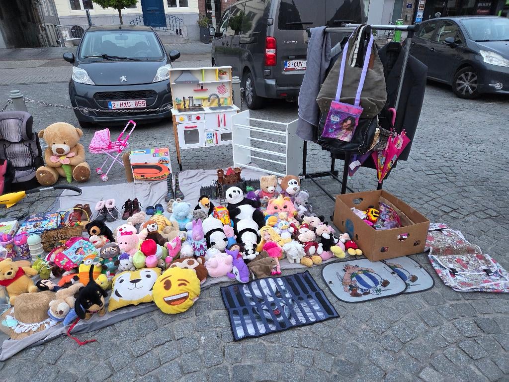 Afaire de brocante, Divers, Enlèvement, Utilisé