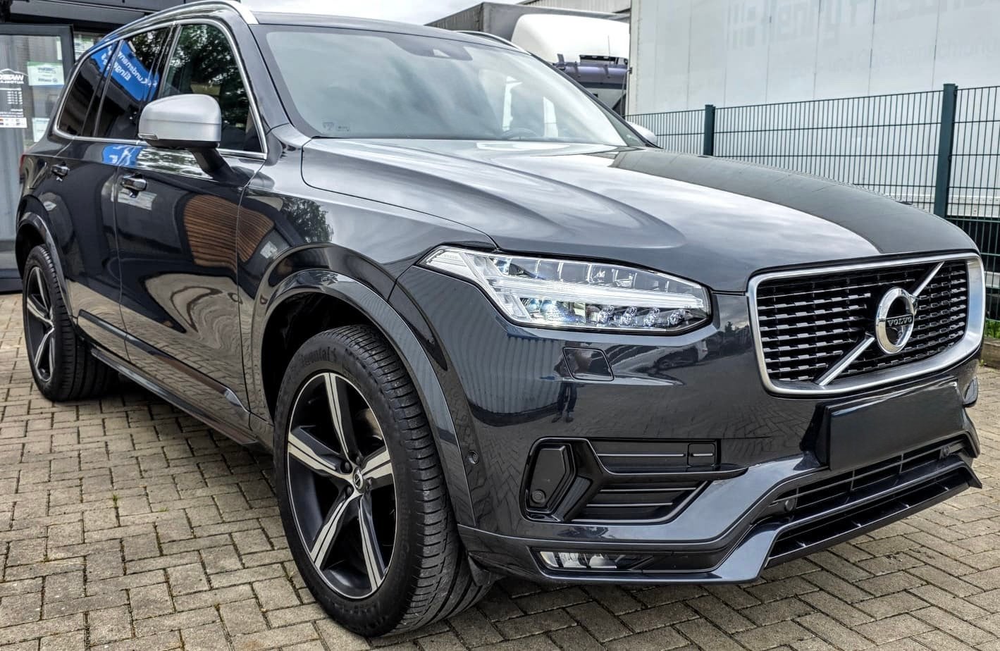 VOLVO XC90 D5 AWD 235 ch R-DESIGN GTronic 7 PL- FULL OPTION, Achat, 7 places, Entretenue par le concessionnaire, Noir