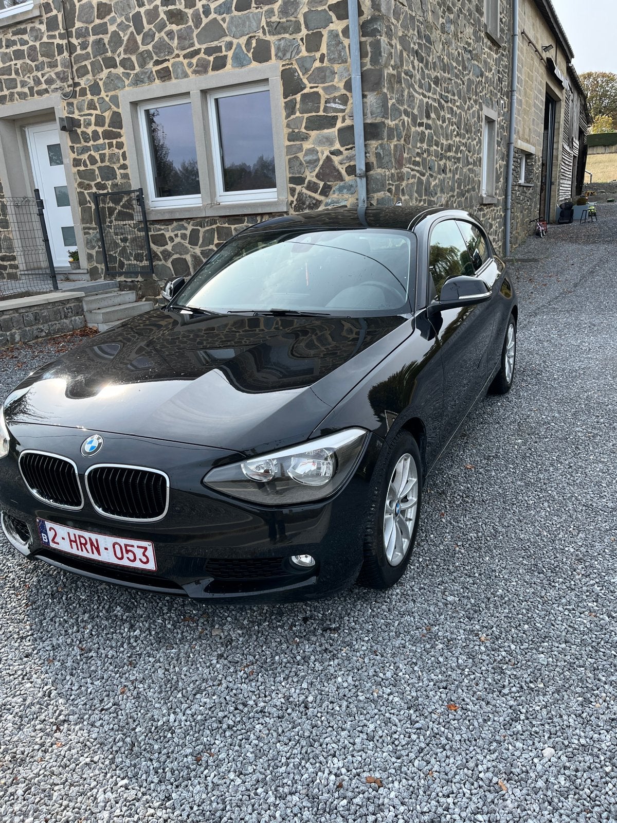 114i, Achat, Euro 6, Boîte manuelle, Noir
