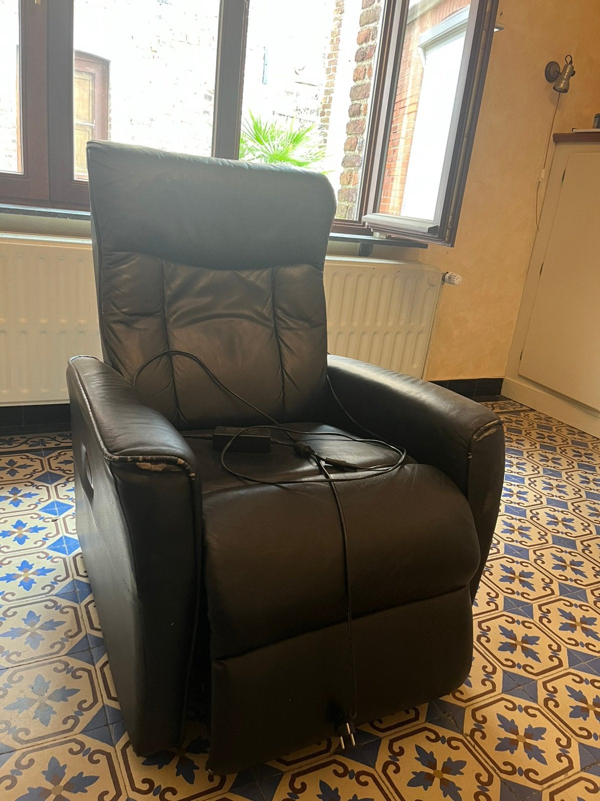 Relax électrique, Maison & Meubles, Fauteuils, Enlèvement, Utilisé, Cuir
