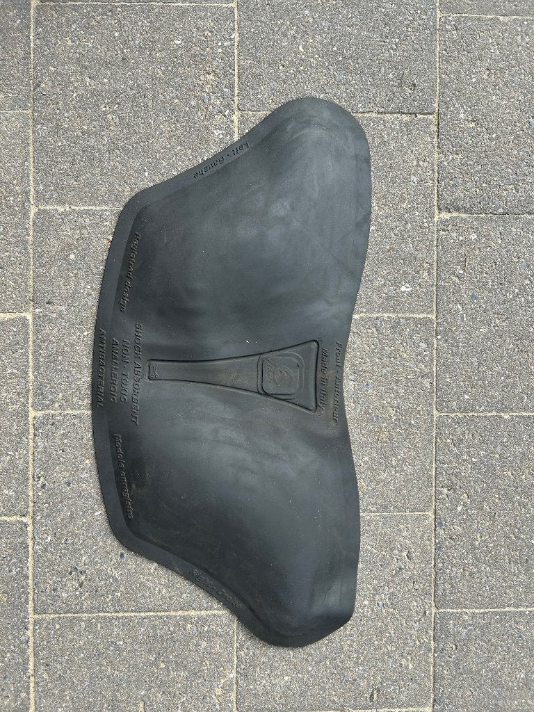 Acavallo front riser, Animaux & Accessoires, Full (L), Noir, Pad de selle, Comme neuf