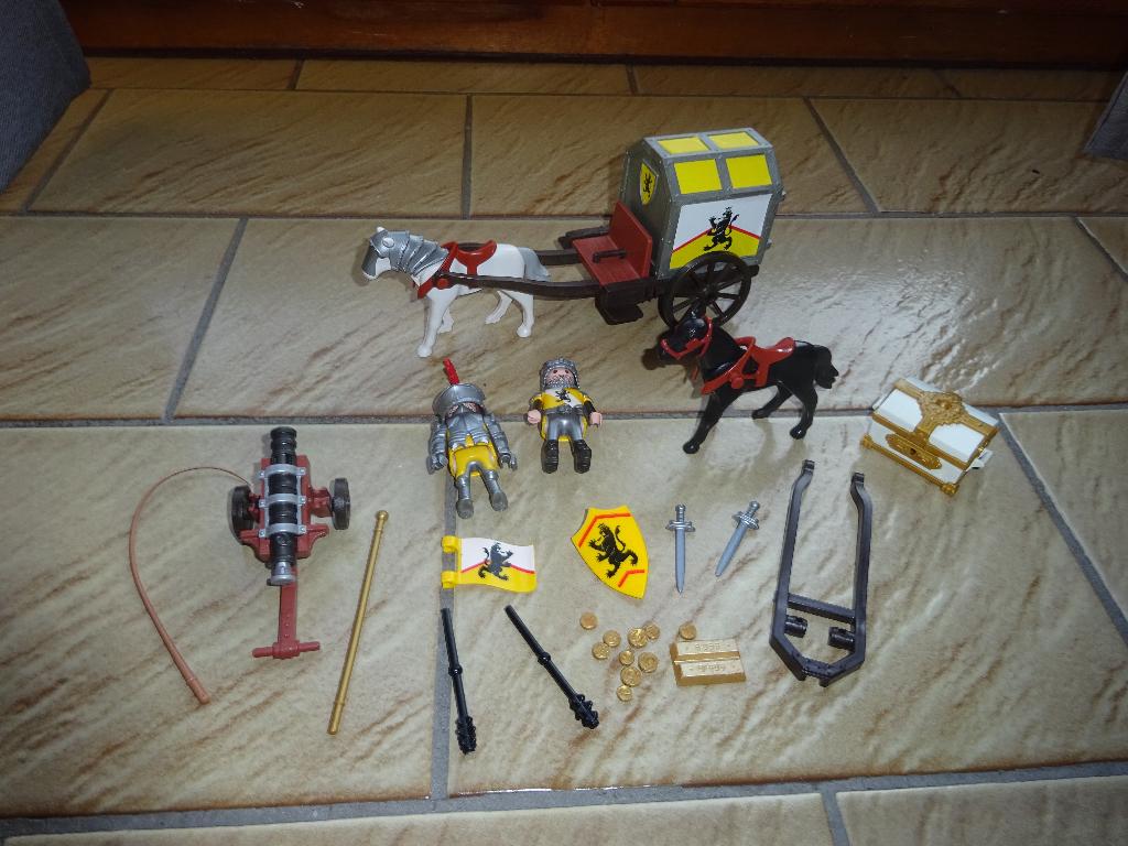 Playmobil ridders strijdkar, Kinderen en Baby's, Speelgoed | Playmobil, Ophalen of Verzenden, Zo goed als nieuw, Complete set