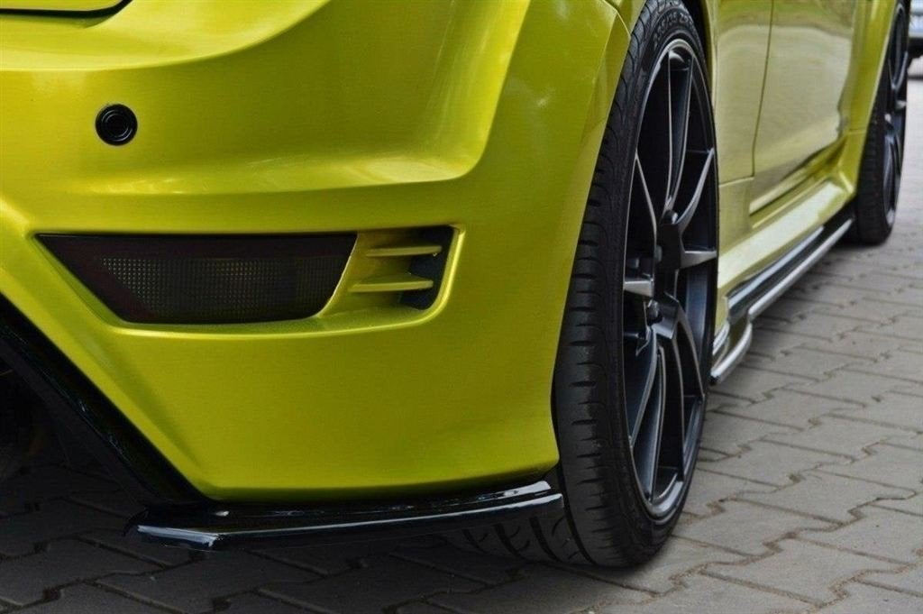 Maxton Design Ford Focus RS MK2 Rear Side Splitters, Envoi