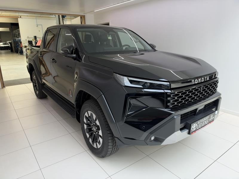 Toyota Hilux 2.8D MHEV STYLE, Autos, 254 g/km, Automatique, 204 ch, https://public.car-pass.be/vhr/4ff82955-1fa1-4f79-9fa7-8f4be29e2ffb