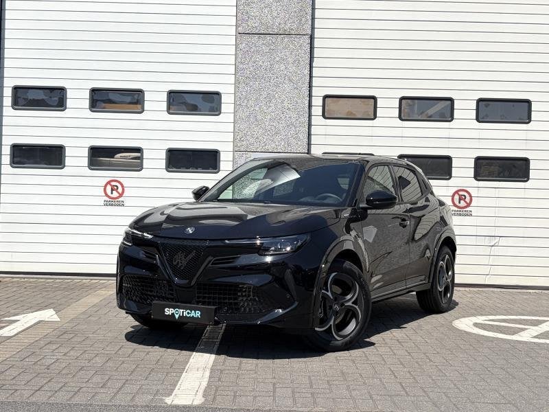Alfa Romeo Junior Sport Speciale 1.2 Hybrid, Autos, Alfa Romeo, 145 ch, Achat, Euro 6, Noir