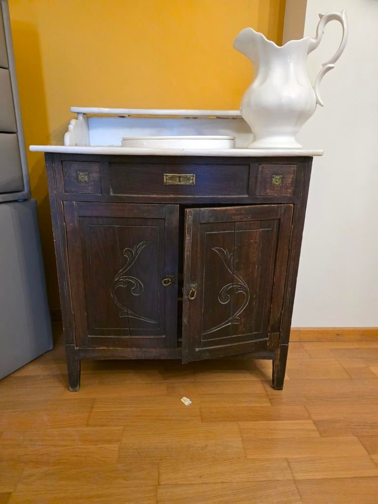 Oude wastafel kast met wastafel, Huis en Inrichting, Ophalen