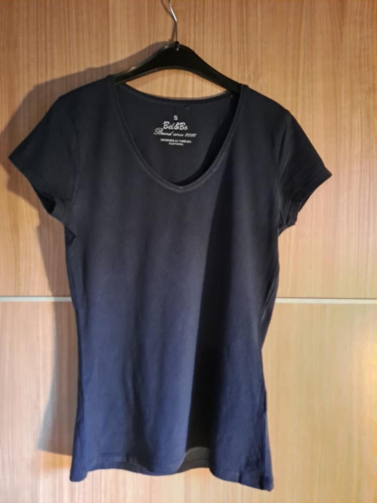 Bundel t shirts zo goed als nieuw. Blauw en groen Bel&Bo, Ophalen, Overige kleuren, Bel & Bo, Zo goed als nieuw