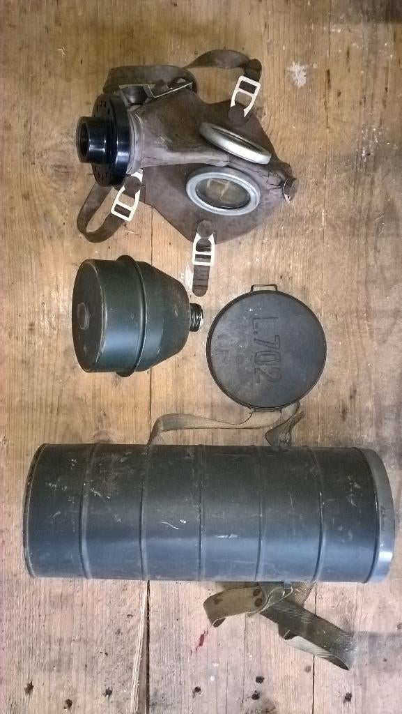 Legermateriaal, Verzamelen, Ophalen