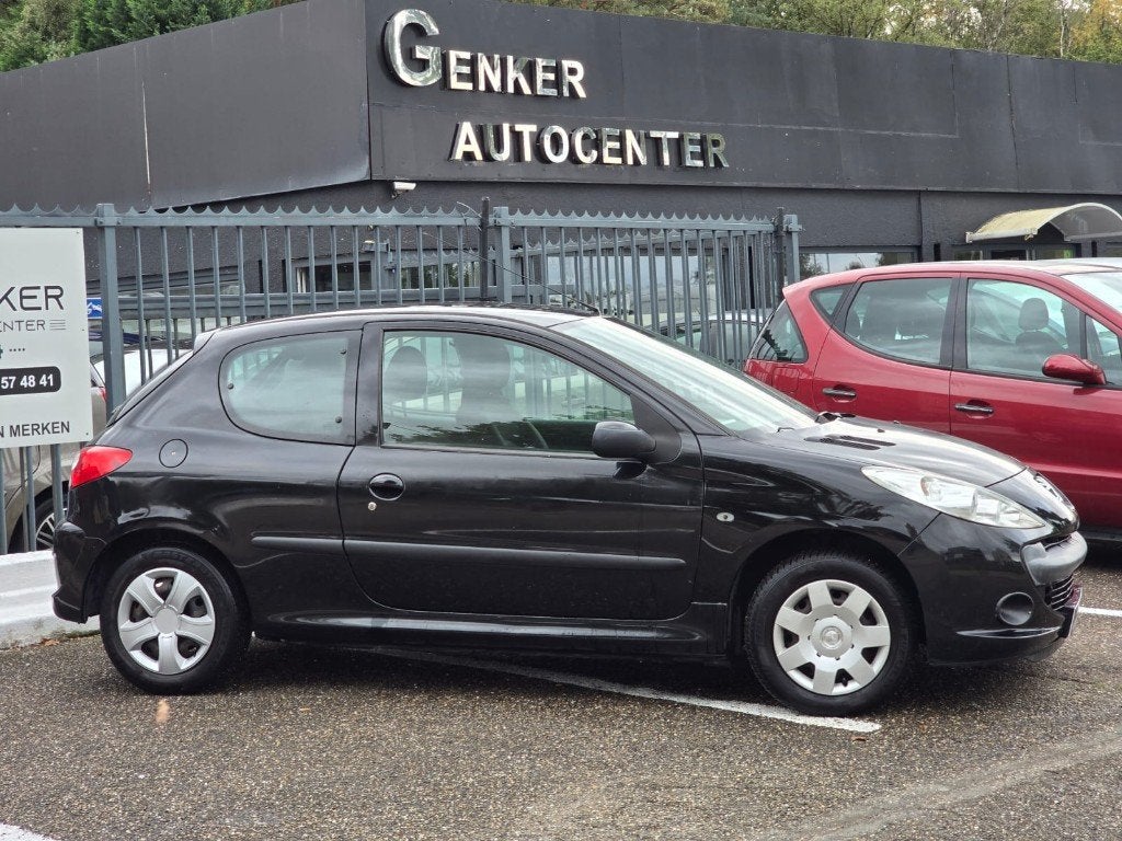 Peugeot 206+ 1.2 essence/avec inspection, Achat, Entreprise, Boîte manuelle, https://public.car-pass.be/vhr/b00404fe-9832-4e79-b04c-138ad9c7e007