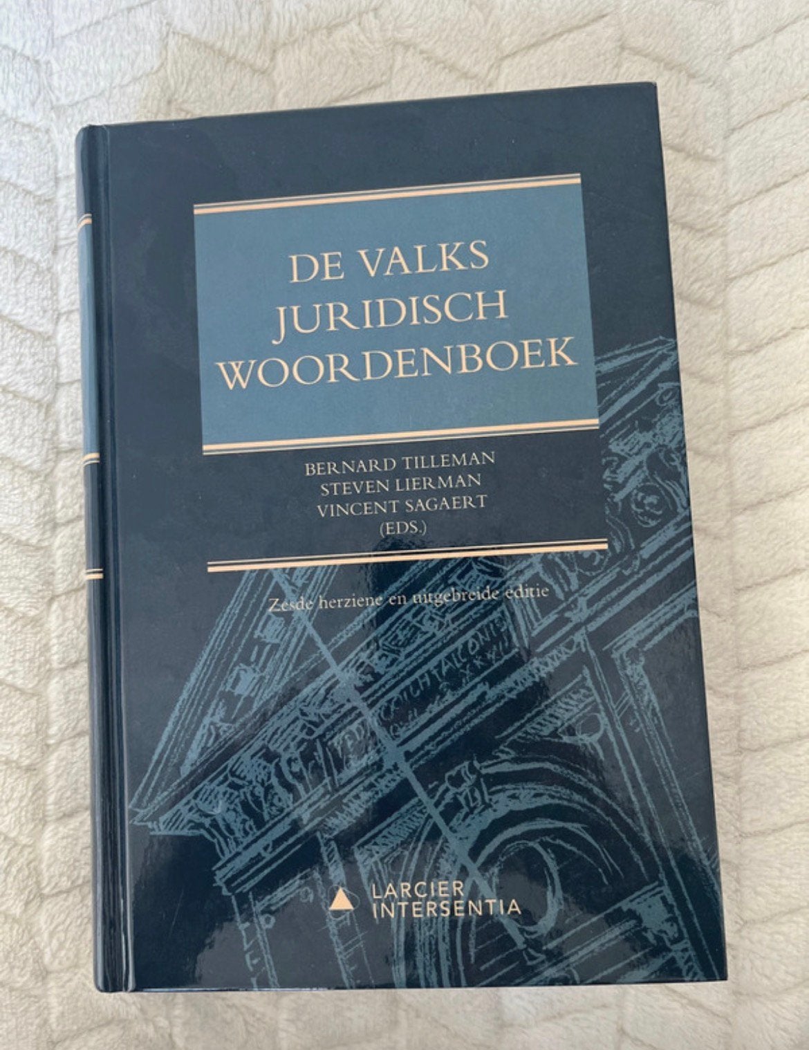 Valks juridisch woordenboek, Boeken, Ophalen of Verzenden, Zo goed als nieuw
