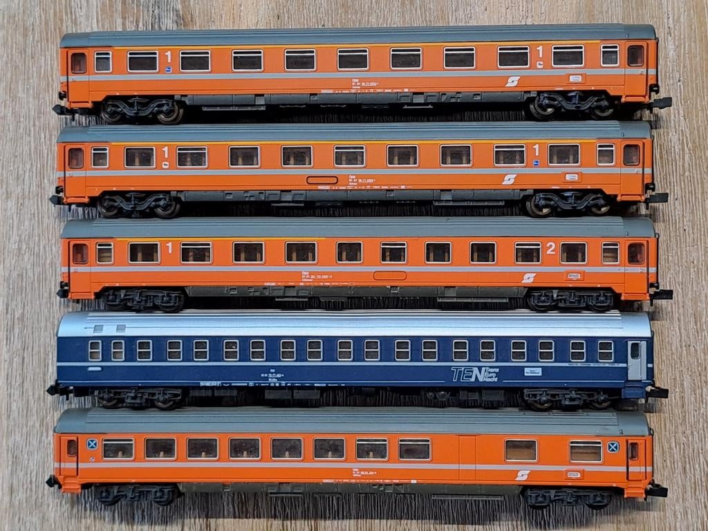 Roco N schaal Obb 5 x eurofima rijtuigen., Ophalen of Verzenden, Roco