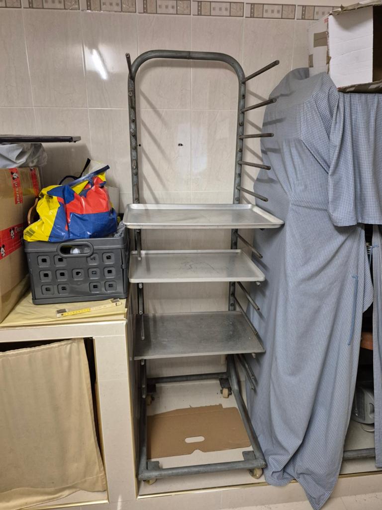 Rek Voor Brood - Bakkerij - Horeca, Ophalen, Brood en Banket