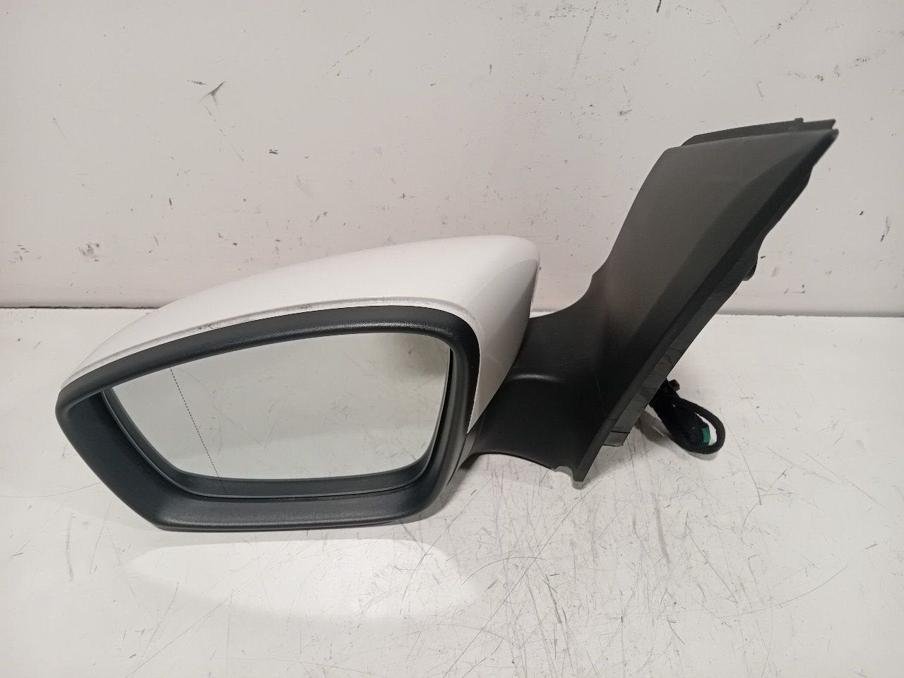 Spiegel buiten links elektrisch Seat Mii, Onderdelen@venauto.nl, Van der Ven Autorecycling B.V., Gebruikt, Ettenseweg 76, 4706 PB Roosendaal, The Netherlands