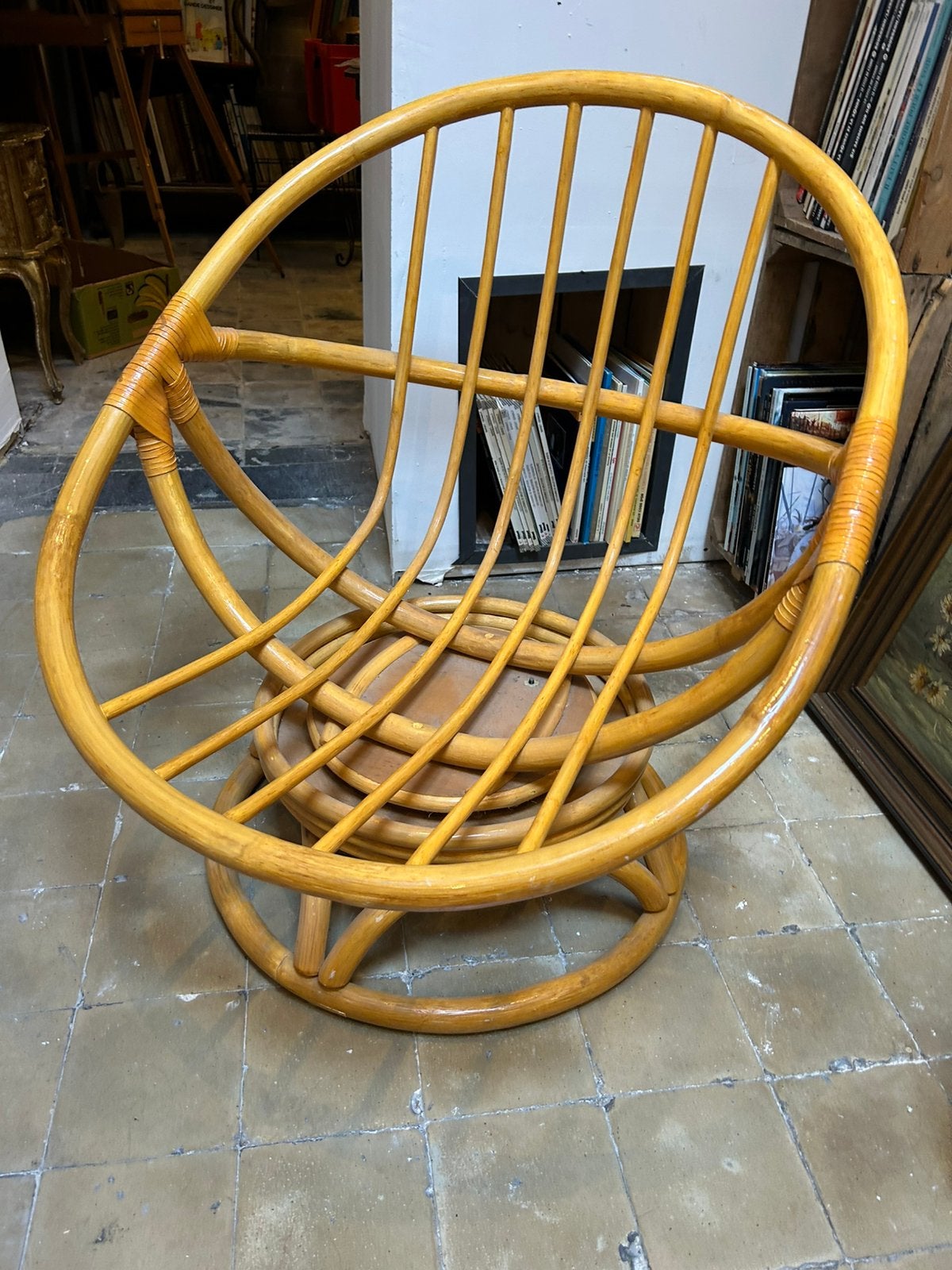Fauteuil pivotant rotin banbou vintage, Enlèvement, Comme neuf