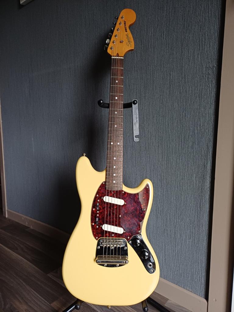 Mustang Classic Vibe 60', Musique & Instruments, Enlèvement