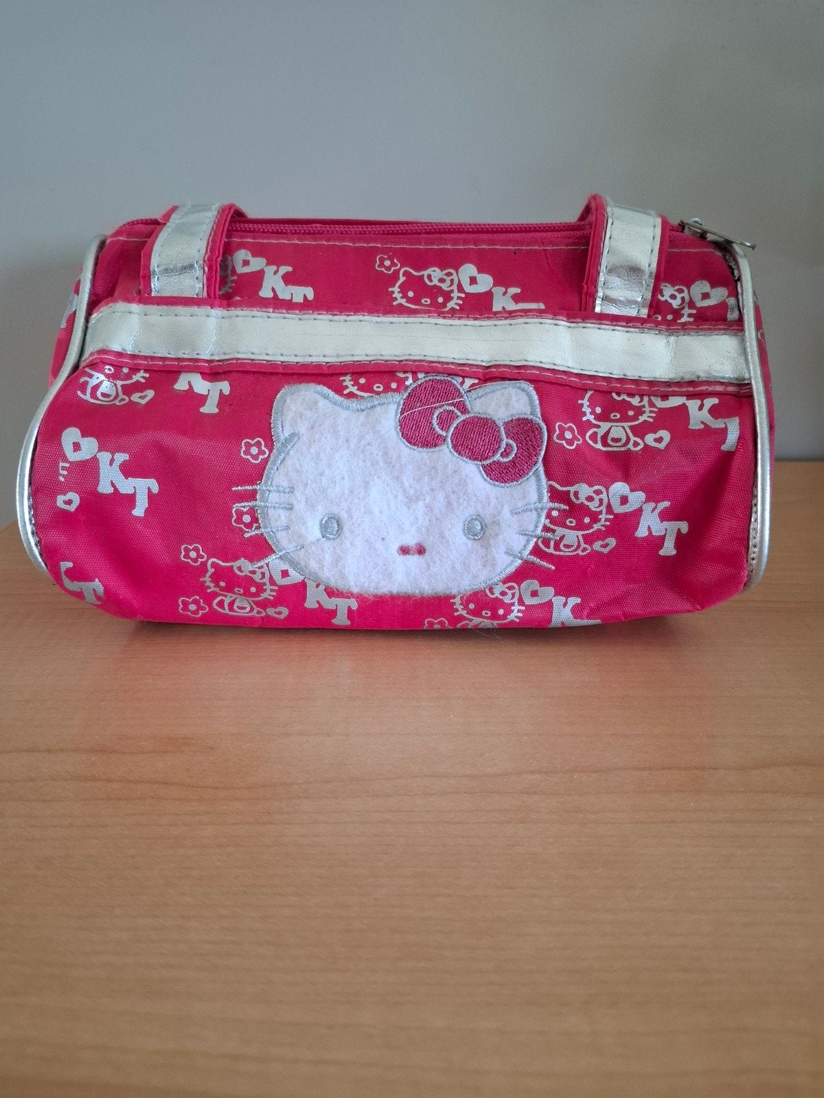 hello kitty donker roze tas, Ophalen, Roze
