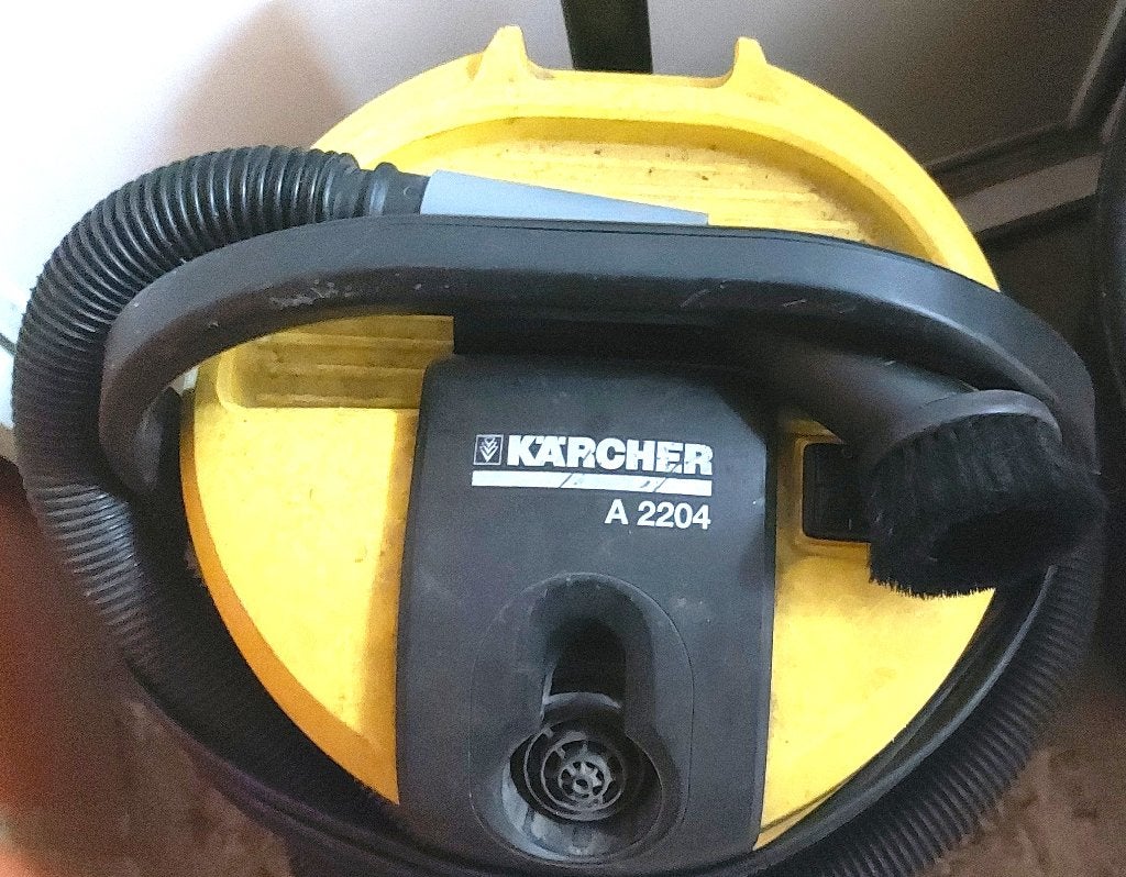 aspirateur karcher A2204 eau & poussière, Bricolage & Construction, Matériel de nettoyage, Enlèvement, Utilisé, Aspirateur d'eau