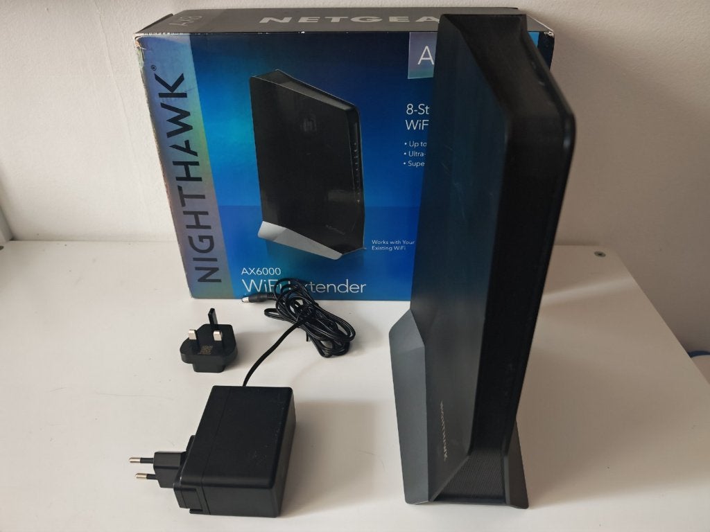Netgear Nighthawk AX8 AX6000 8-Stream Mesh Extender, Enlèvement, Utilisé, Routeur, Netgear