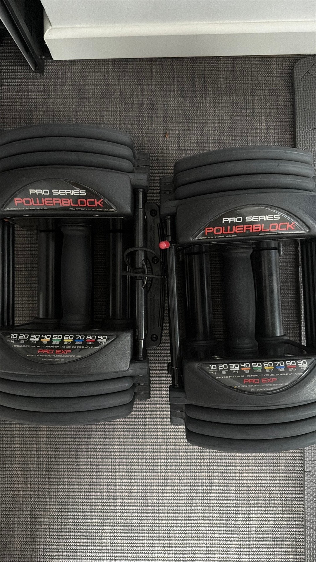 Powerblock verstelbare dumbbells (2), Sport en Fitness, Ophalen, Zo goed als nieuw