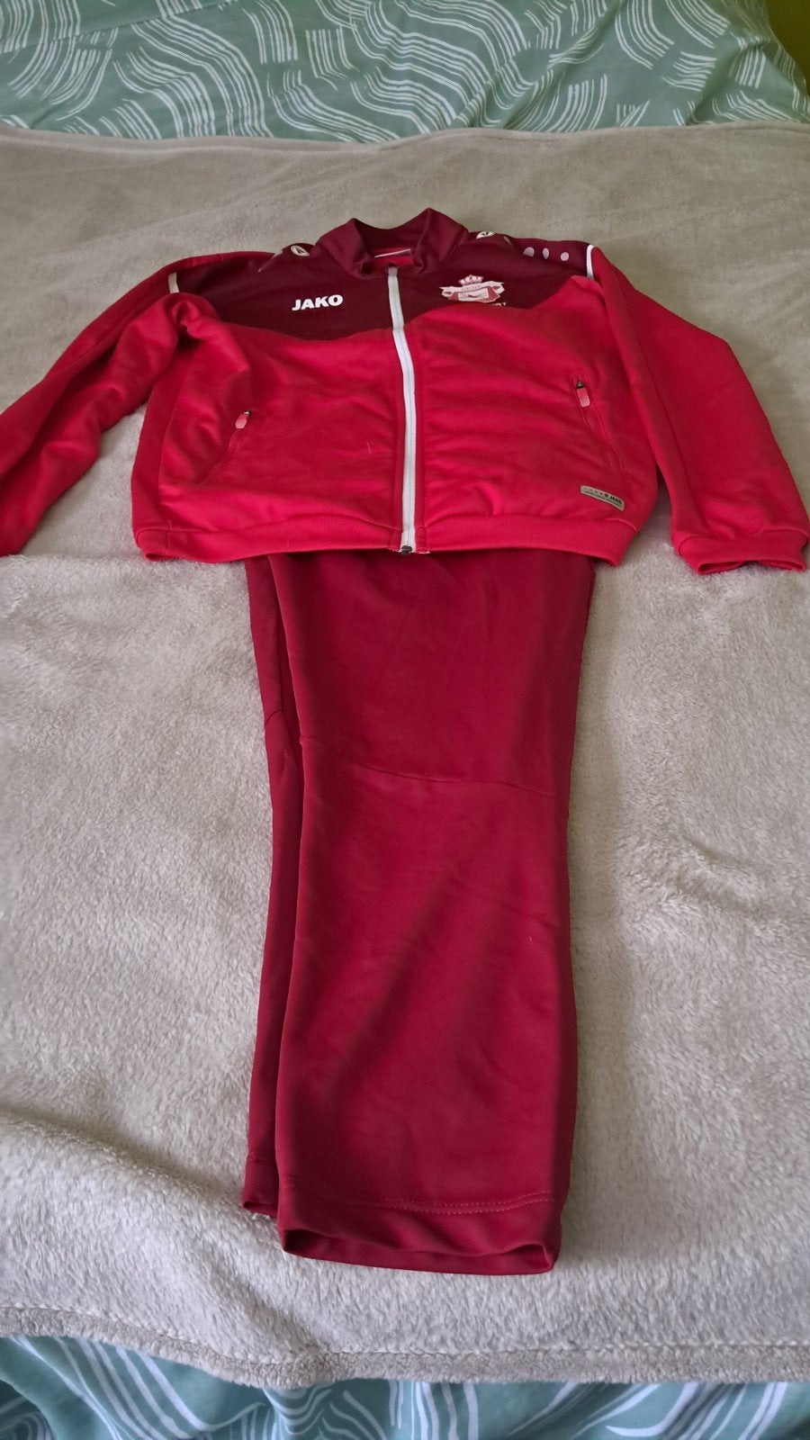 Rood trainingspak'Jako' maat 11/12 jaar, Kinderen en Baby's, Kinderkleding | Maat 152, Ophalen of Verzenden, Zo goed als nieuw