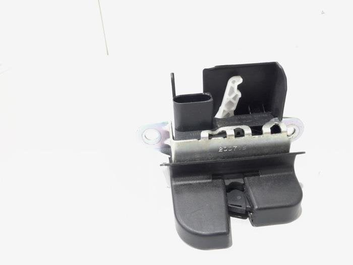 Mécanique de verrouillage hayon d'un Volkswagen Polo, Autos : Pièces & Accessoires, Volkswagen, -, 3 mois de garantie, Utilisé