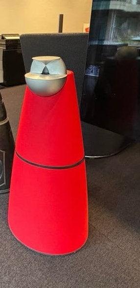 1 paar Beolab 9 actieve speakers, Audio, Tv en Foto, Luidsprekerboxen, Stereo speakers, AUX-ingang, Refurbished, Bang & Olufsen