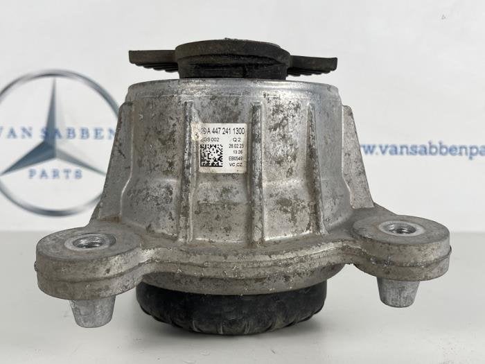 Support moteur d'un Mercedes Vito, -, 3 mois de garantie, Utilisé, -