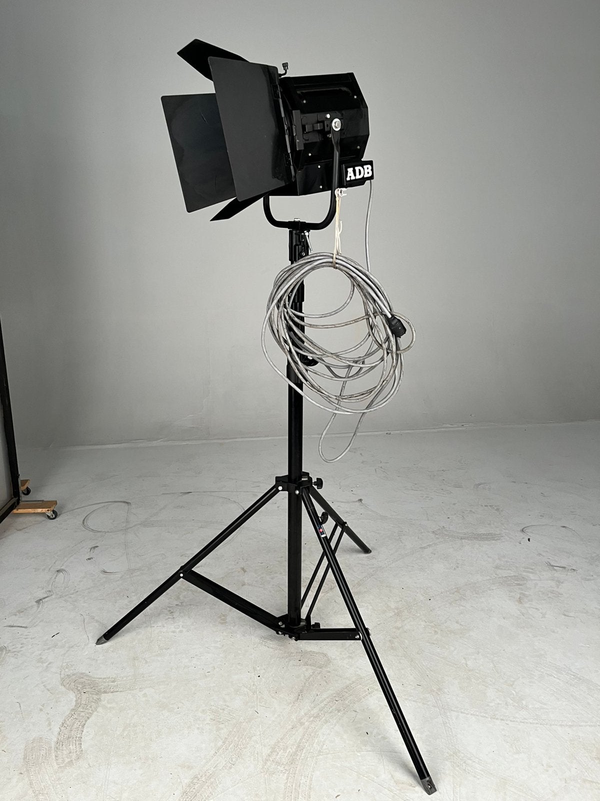 Théâtre/studio Fresnelkspots, TV, Hi-fi & Vidéo, Enlèvement, Comme neuf, Lampes incluses, Trépied