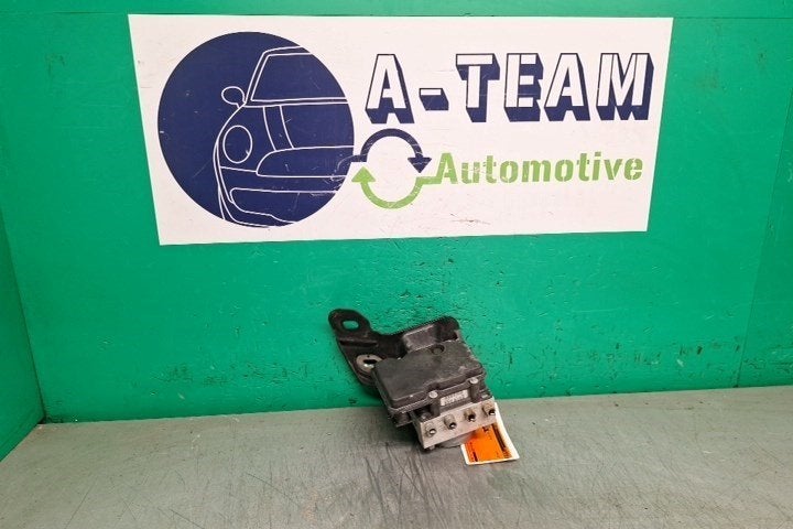 ABS POMP Opel Corsa D (01-2006/12-2014) (|0265800422|), Robert Bosch AG, Gebruikt, Opel, Robert-Bosch-Allee 1
74232  Abstatt, DE