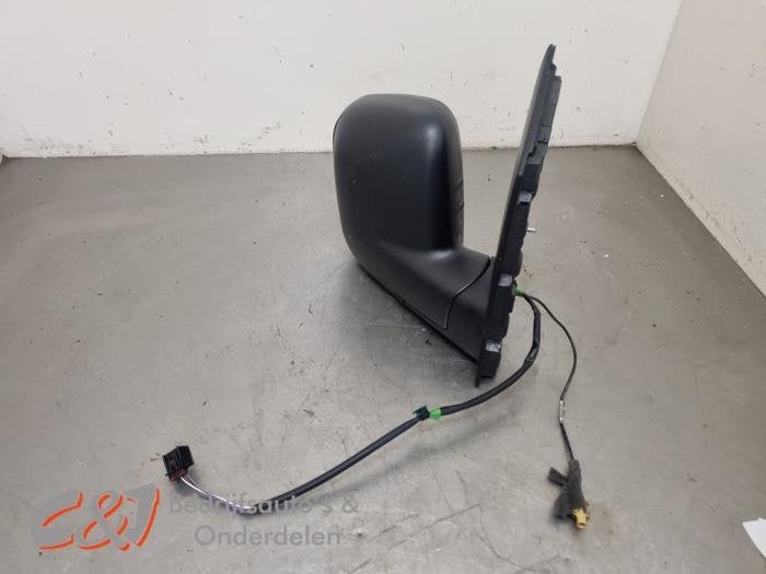 Buitenspiegel rechts van een Volkswagen Caddy, Gebruikt, -, Volkswagen, -