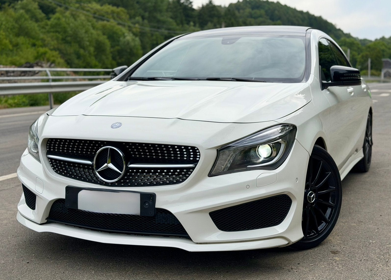 Mercedes CLA 220d / Pack AMG / EXPORT, Autos, Mercedes-Benz, Particulier, CLA, ABS, Airbags, Air conditionné, Alarme, Climatisation automatique