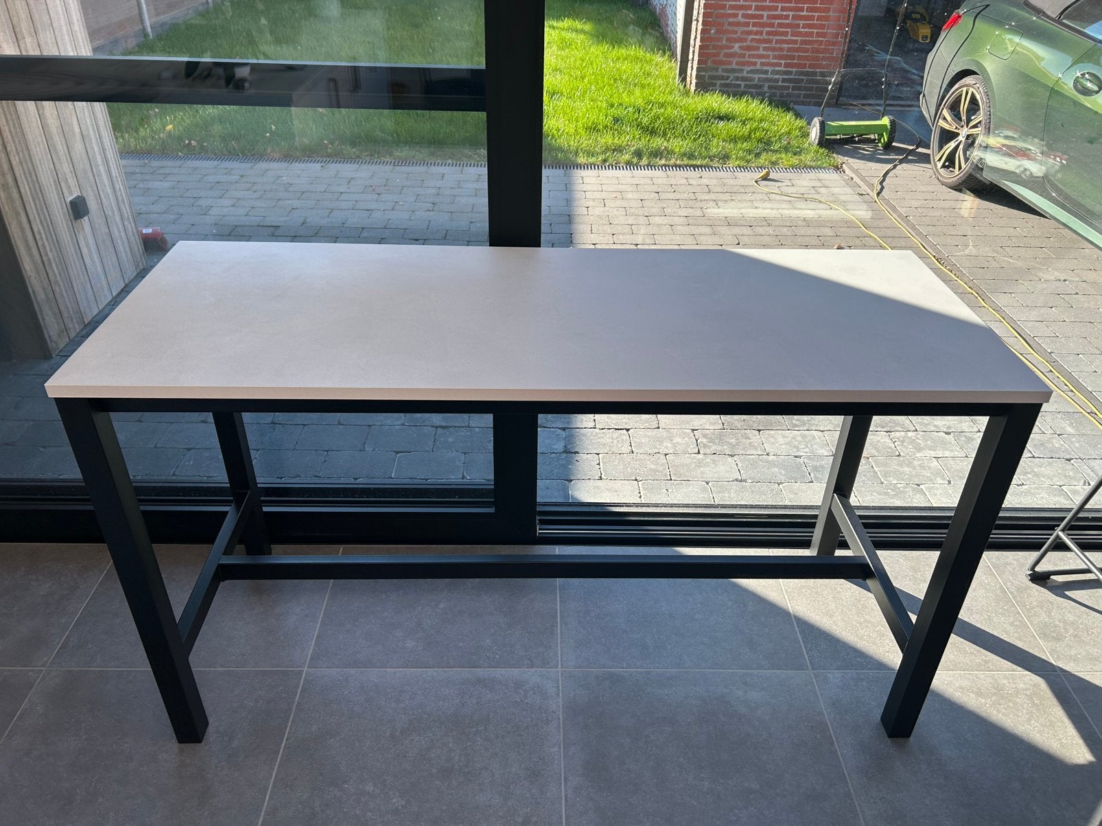Zo goed als nieuwe hoge tafel, Enlèvement, Comme neuf