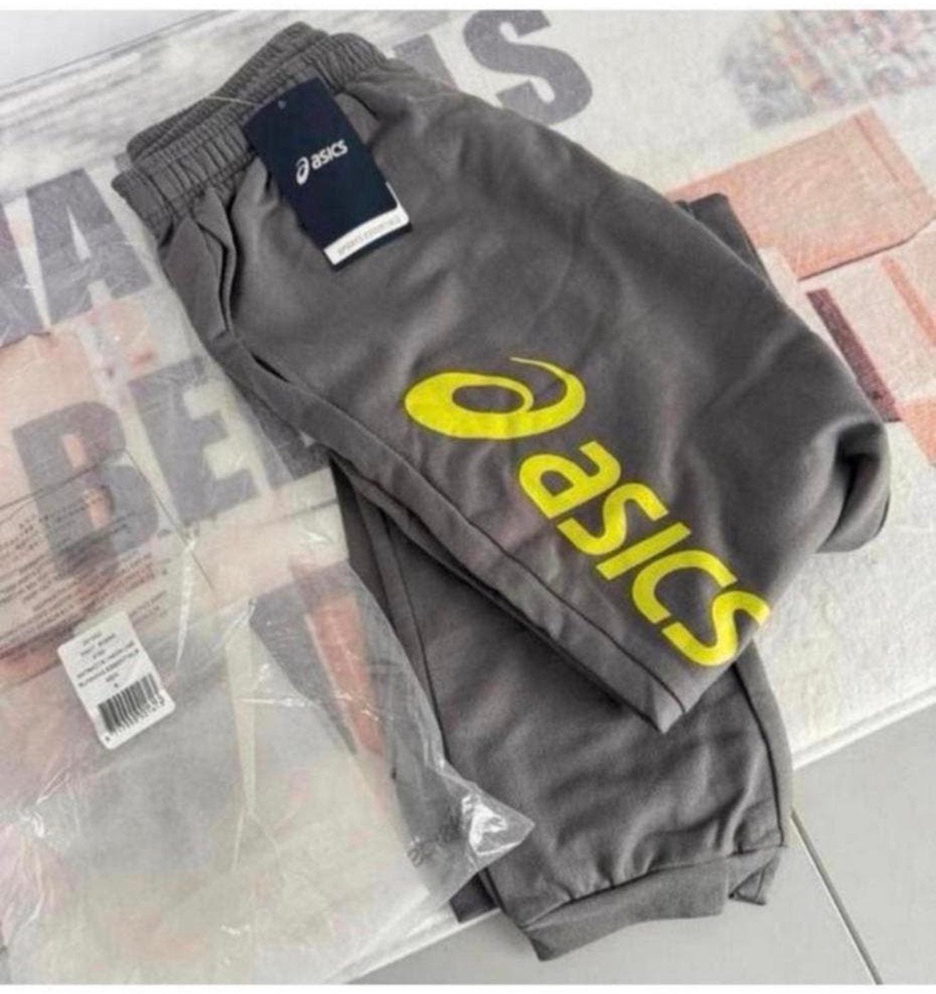 ASICS Big Logo Joggingbroek joggingsbroek S nieuw grijs Mens, Ophalen of Verzenden, Nieuw, Maat 46 (S) of kleiner, Grijs