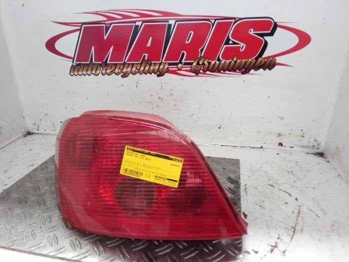 Achterlicht links van een Peugeot 307, Gebruikt, -, -, -