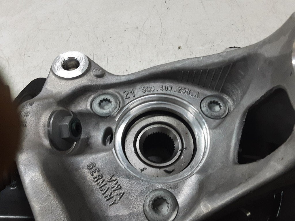 WIELNAAF RECHTS VOOR Volkswagen Golf VII (AUA) (5Q0407258A), Gebruikt, Volkswagen, Mevr. I. Hauben, Rue de l'Espoir 34 34
4030  GRIVEGNÉE, BE